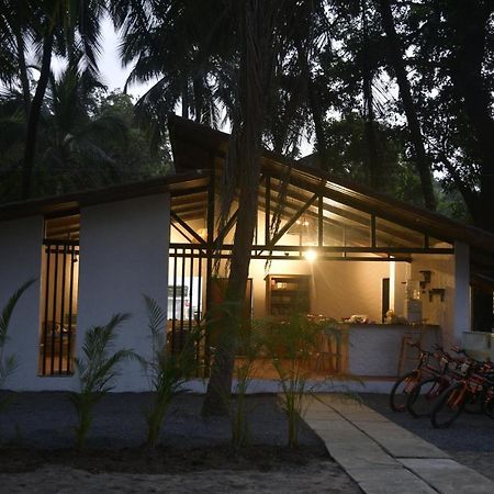 Moonstone Hammock Alibaug Hotel Alibág Kültér fotó